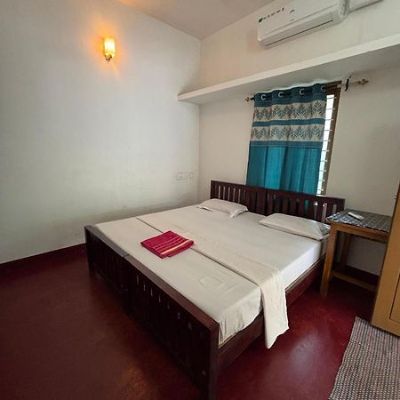 Marari Diya Homestay Марарикулам Екстериор снимка