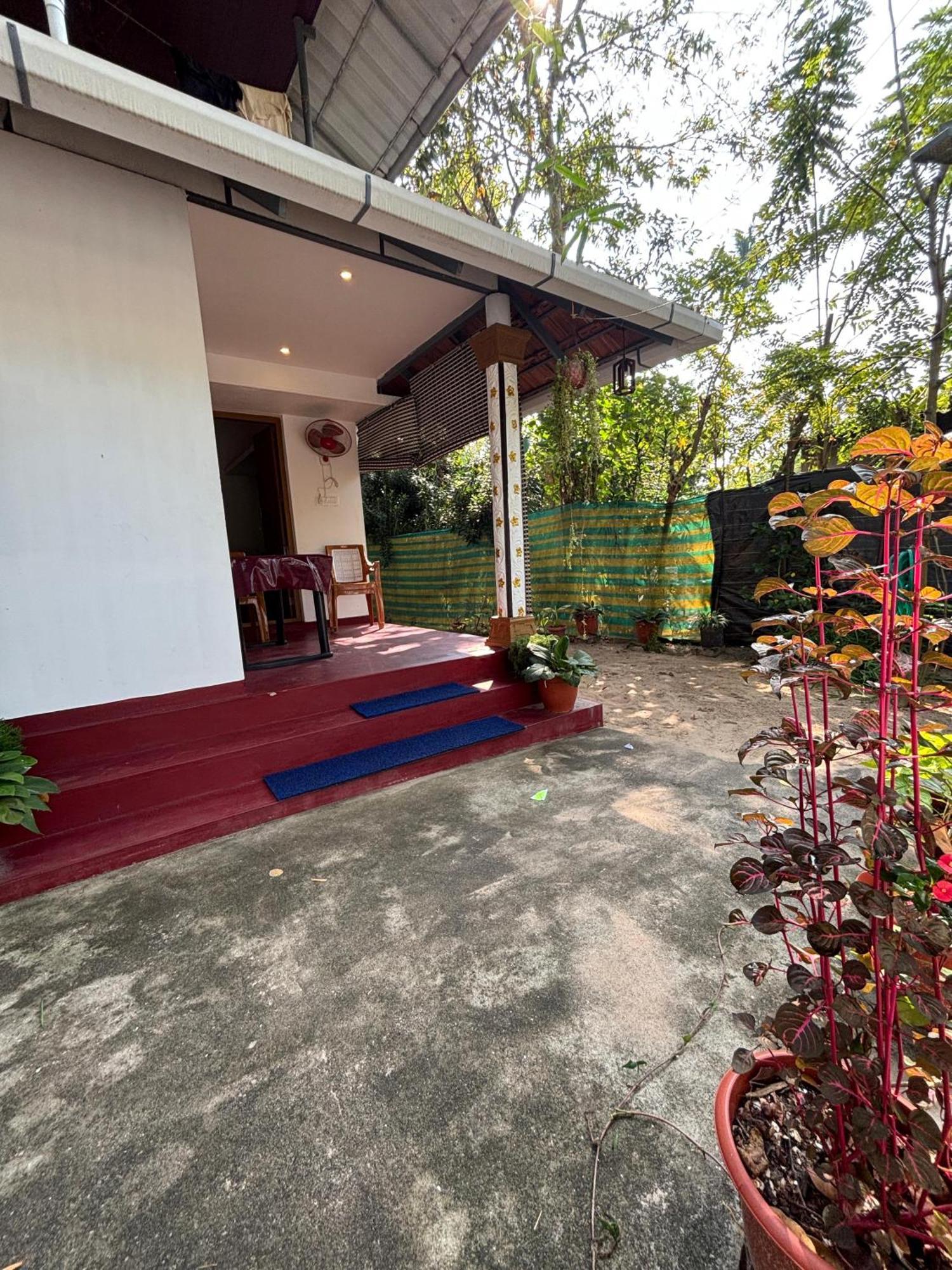 Marari Diya Homestay Марарикулам Екстериор снимка