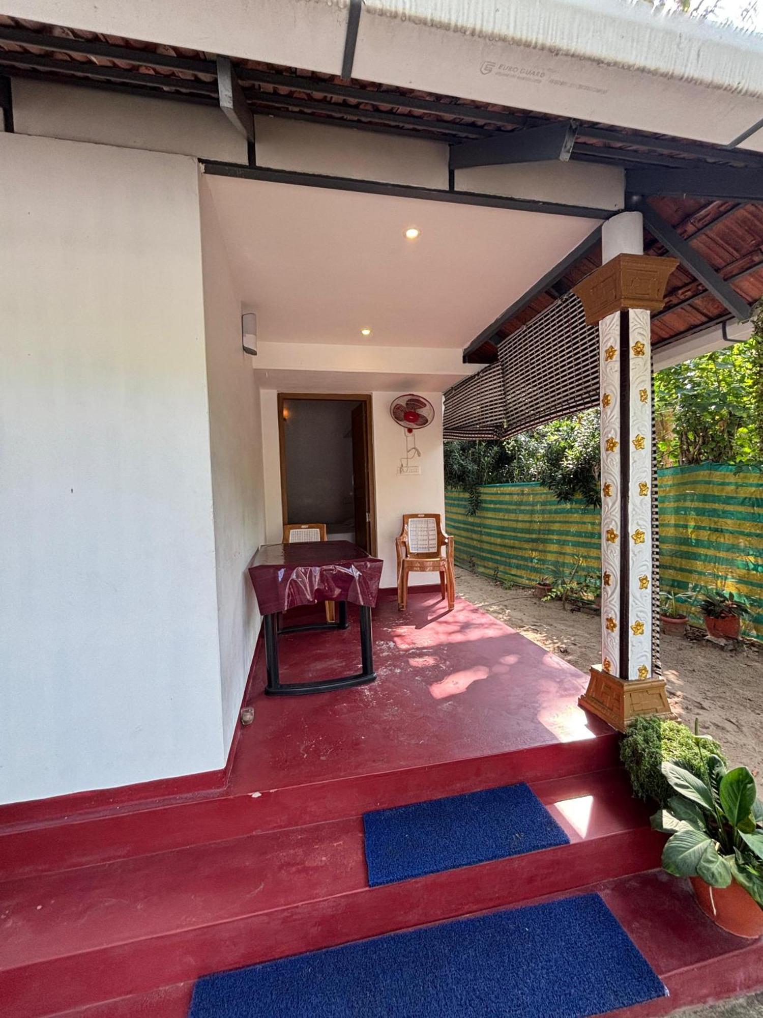 Marari Diya Homestay Марарикулам Екстериор снимка